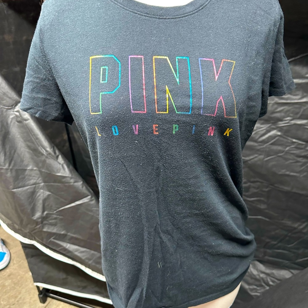 Pink t shirt